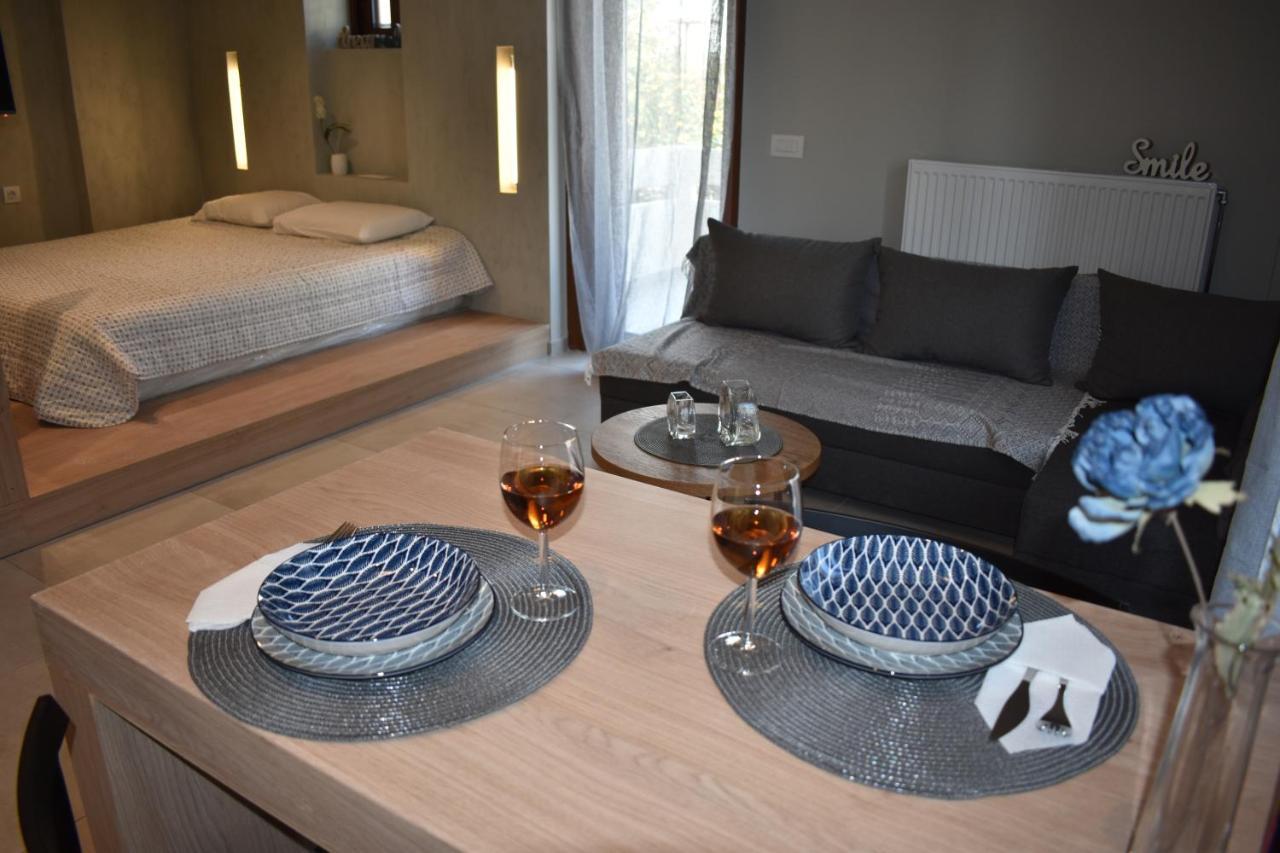 Saxon'S Apartment Ханья Экстерьер фото